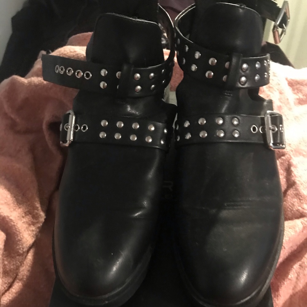 Black boots